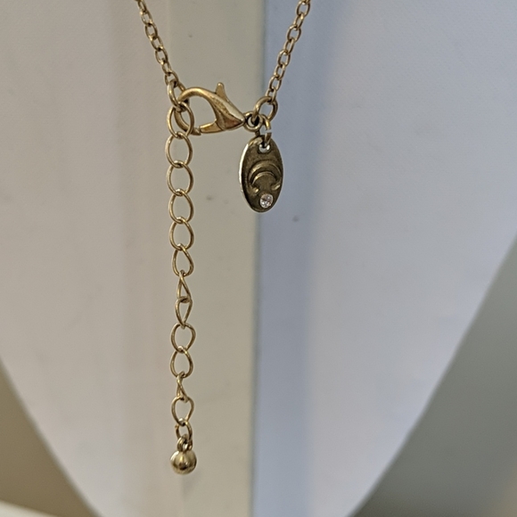 Wine Acetate Necklace - Picture 3 of 3